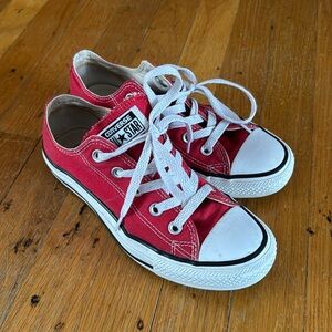 Red converse